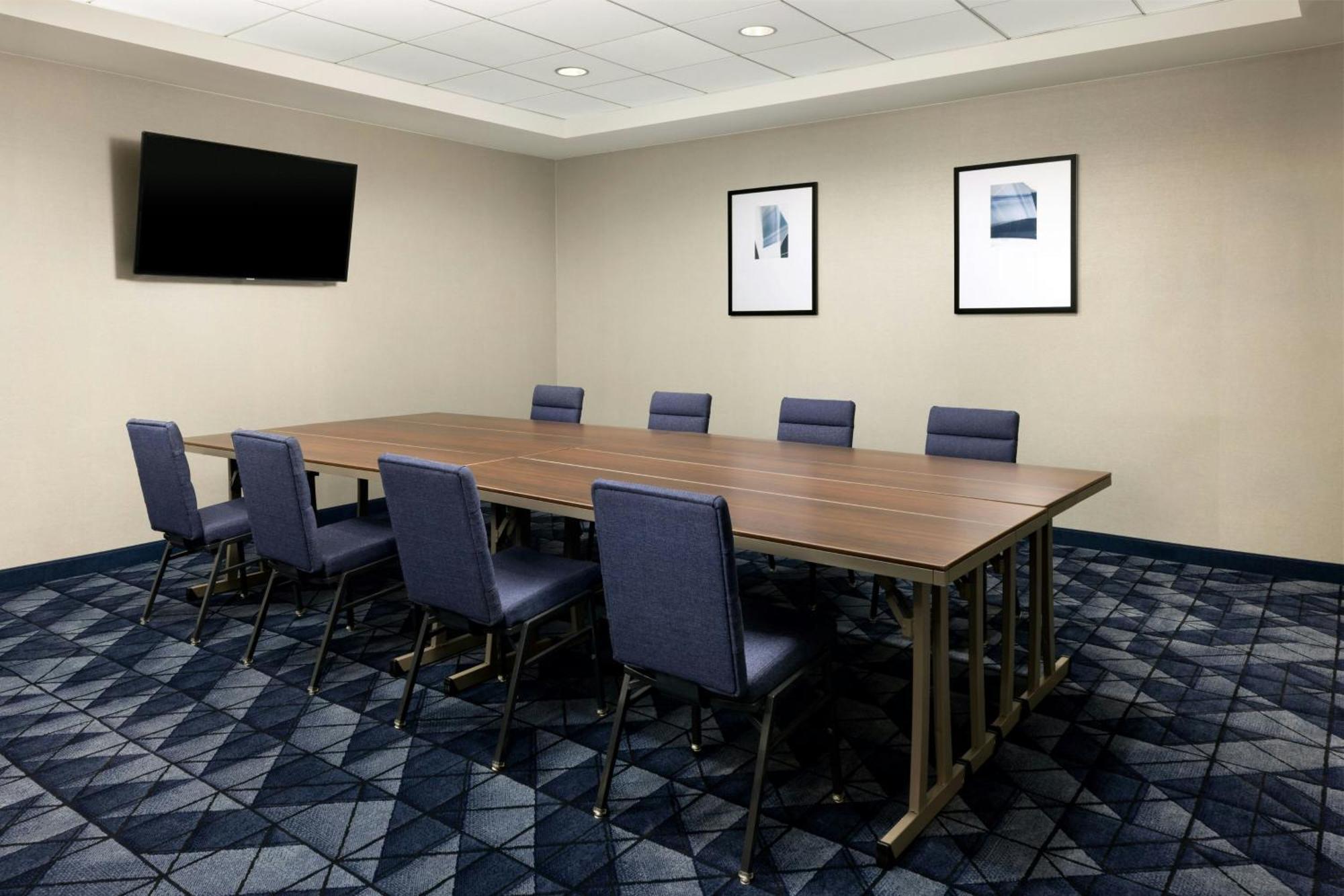 Courtyard By Marriott Los Angeles Woodland Hills Exterior photo