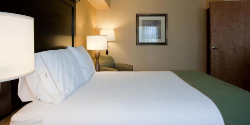 Courtyard By Marriott Los Angeles Woodland Hills Exterior photo